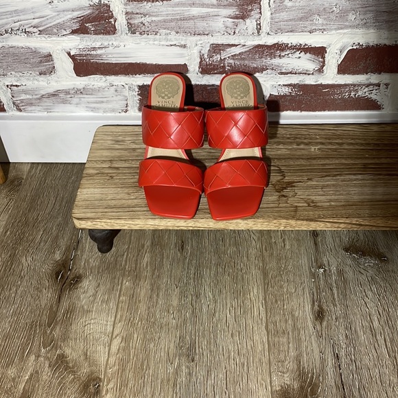 Heels - Picture 4 of 5